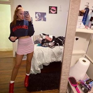 Meet your Posher, Abby